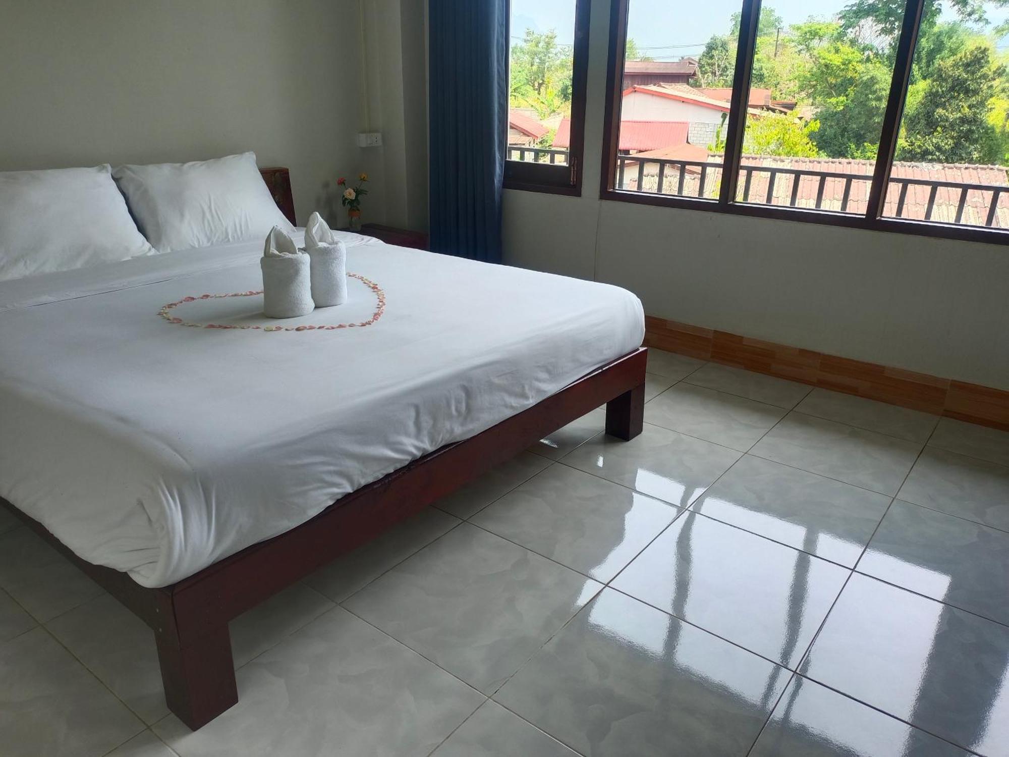 Vang Vieng Champa Hotel Dış mekan fotoğraf