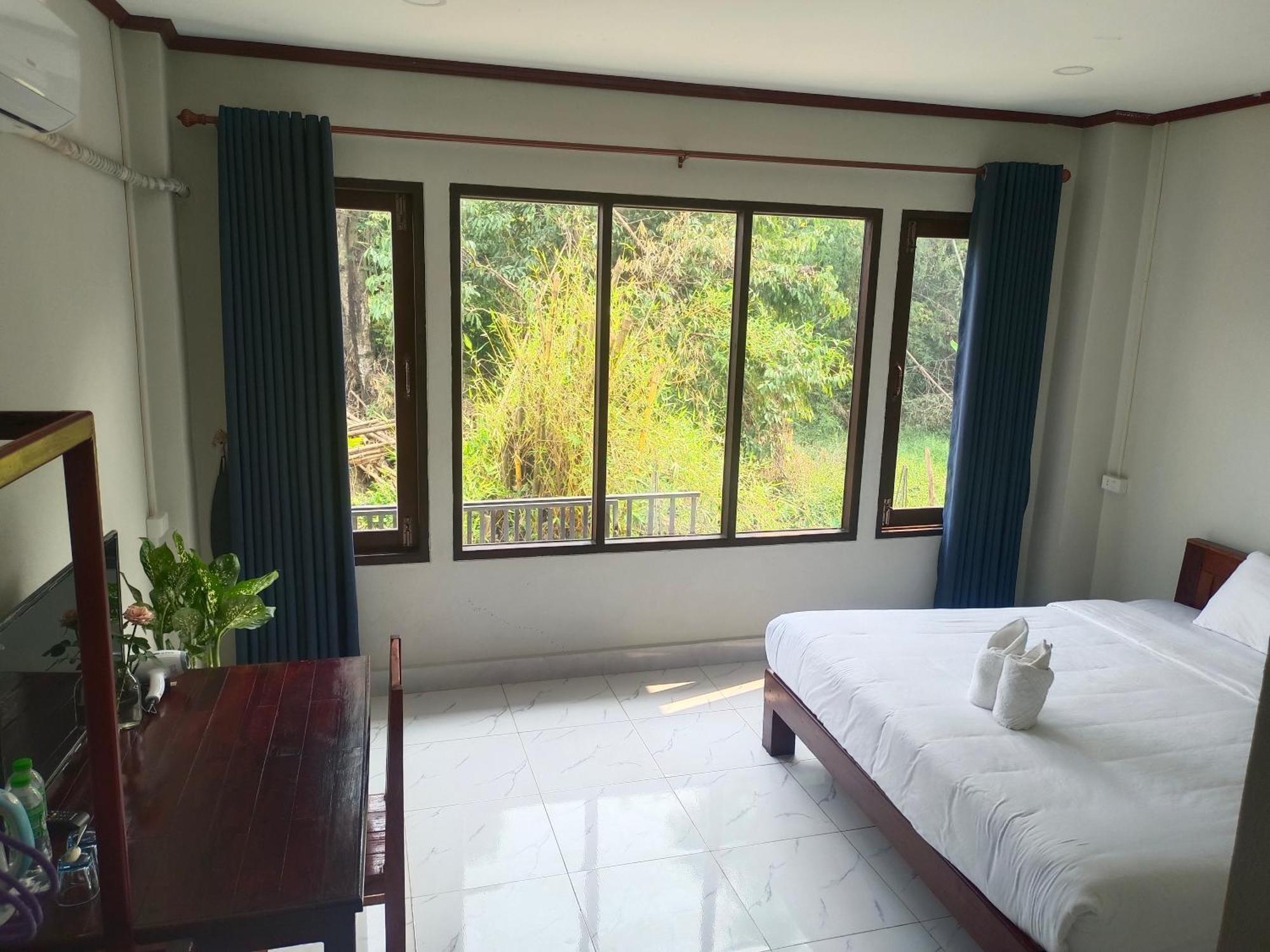 Vang Vieng Champa Hotel Dış mekan fotoğraf