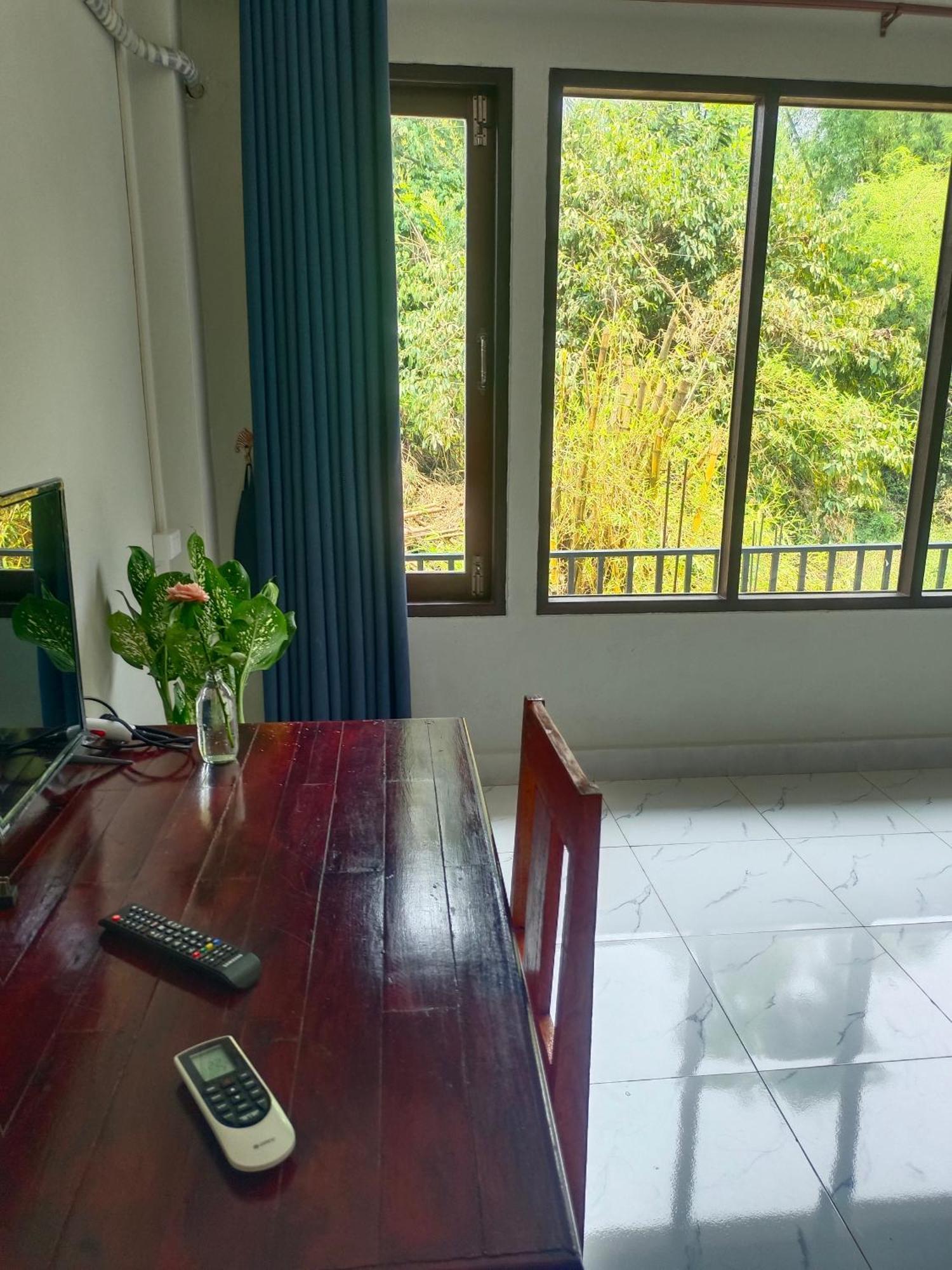 Vang Vieng Champa Hotel Dış mekan fotoğraf