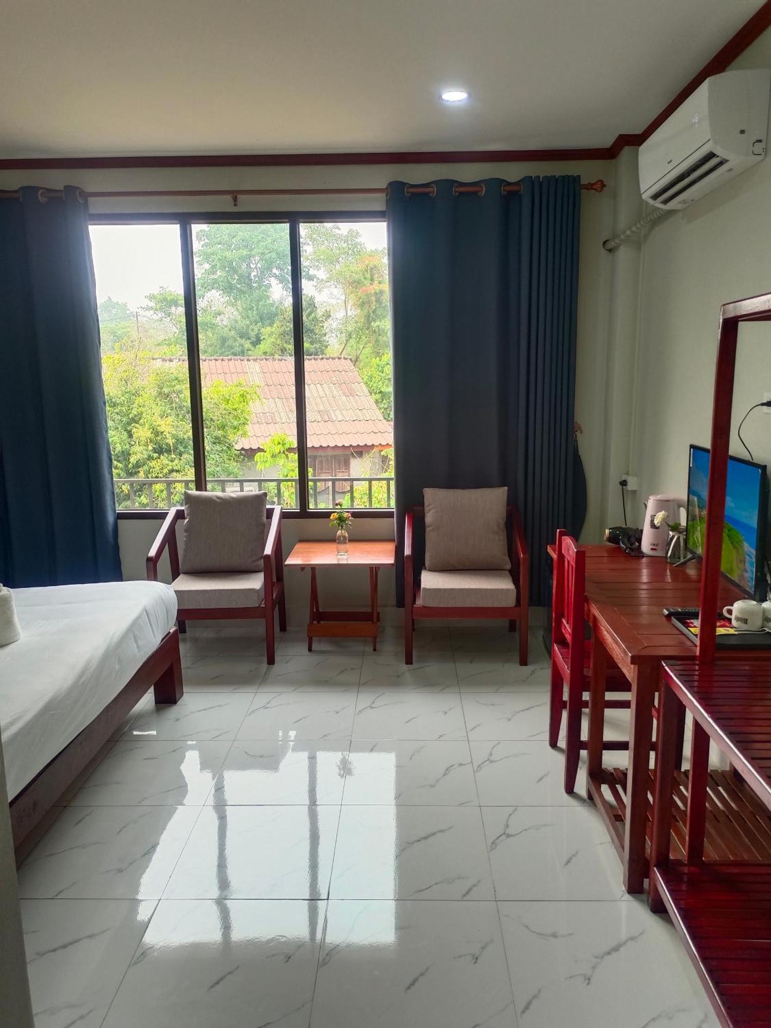 Vang Vieng Champa Hotel Dış mekan fotoğraf